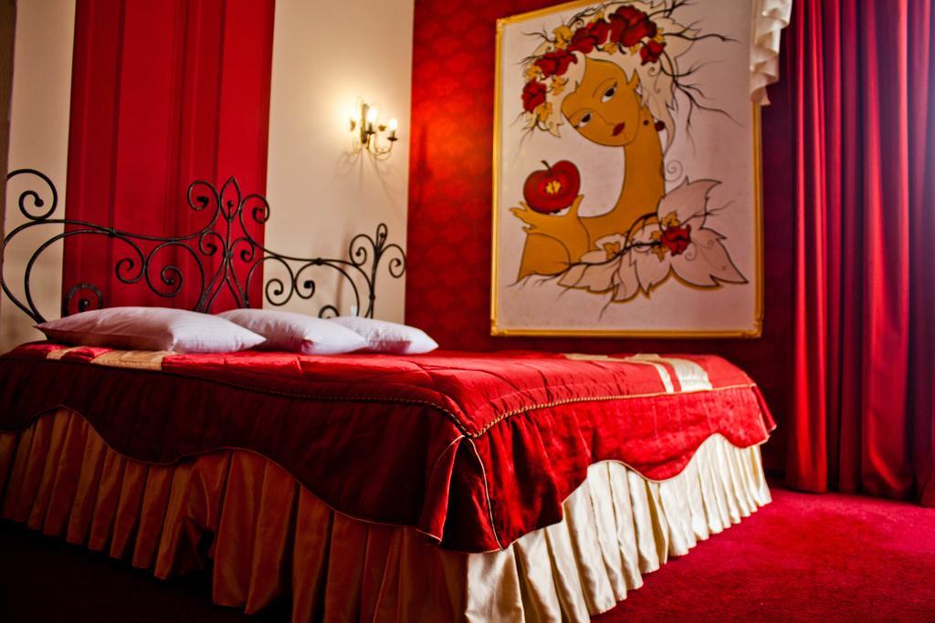 Optima Collection Park Hotel Ivano-Frankivsk Eksteriør billede