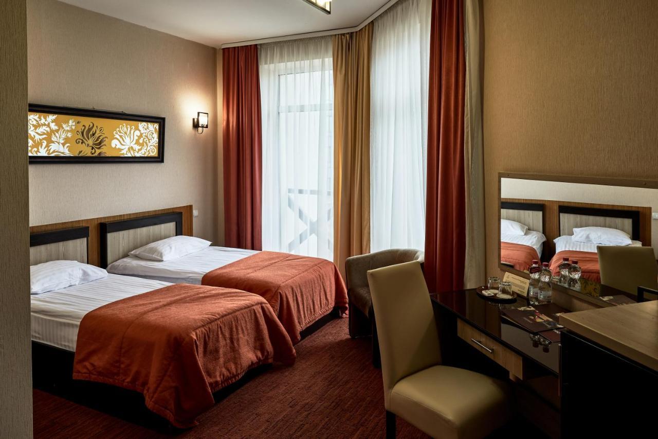 Optima Collection Park Hotel Ivano-Frankivsk Værelse billede