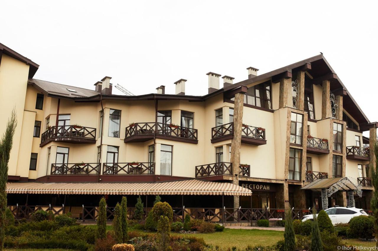 Optima Collection Park Hotel Ivano-Frankivsk Eksteriør billede