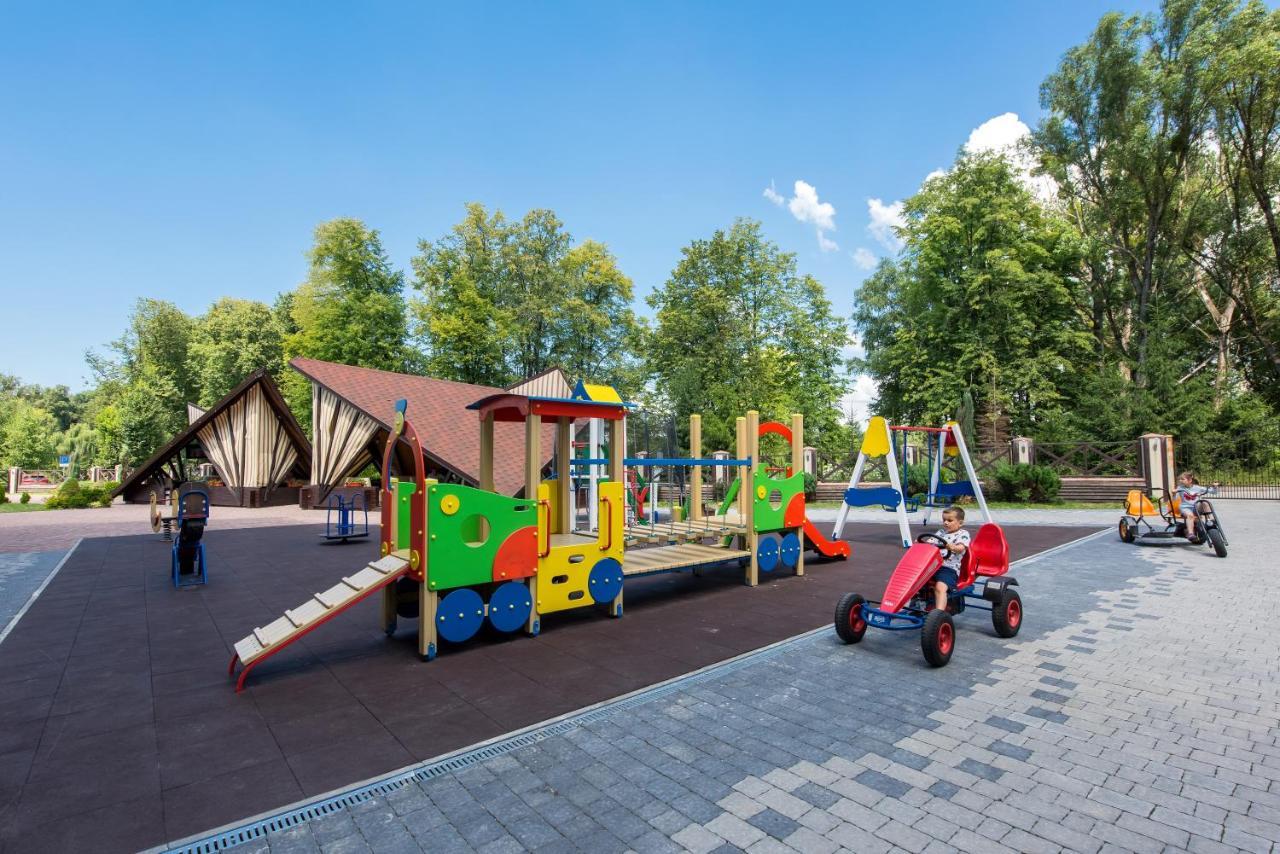 Optima Collection Park Hotel Ivano-Frankivsk Eksteriør billede